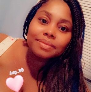 Meet your Posher, Elisangela